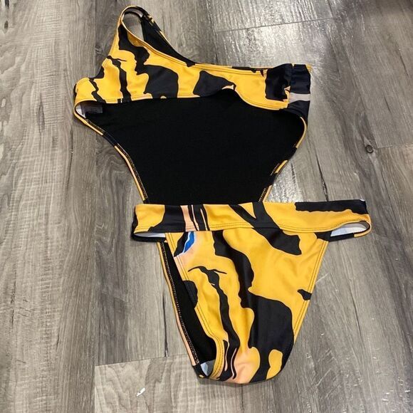 Matte Collection Galen Yellow Black Print One Piece Asymmetrical Swimsuit Large - Picture 2 of 5
